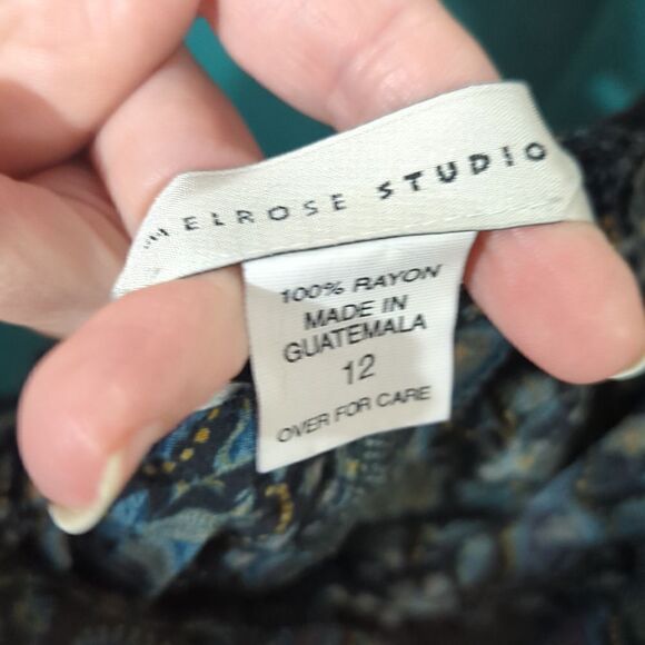 SIZE 12. Paisley and floral print skirt full length Melrose studio - Picture 4 of 4